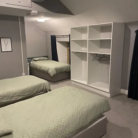 Apartment Of The Town Eas Geitine