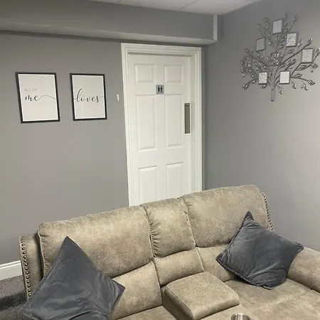 Of The Town Eas Geitine